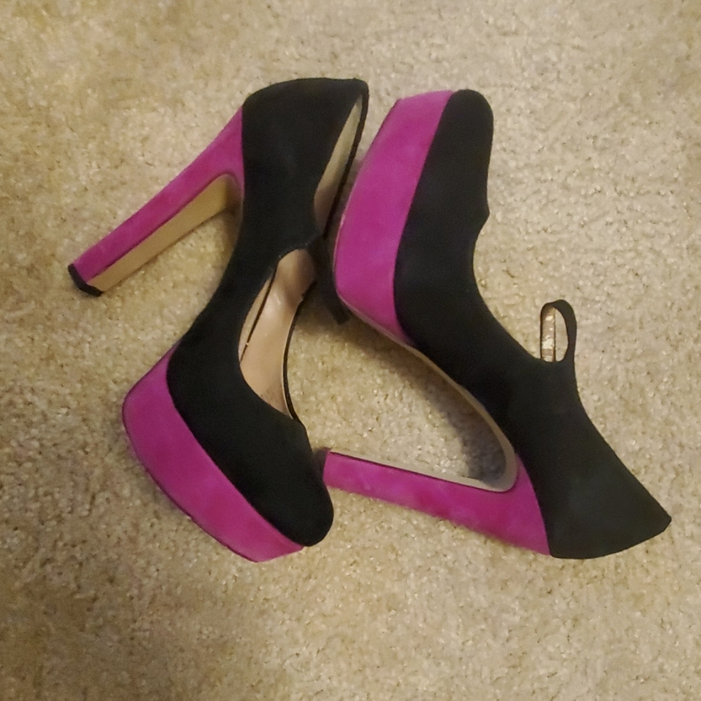 Vince Camuto Black & Fuschia Mary Janes